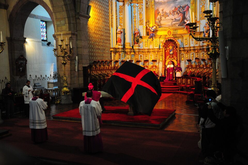 Arrastre De Caudas During Holy Week In Quito.