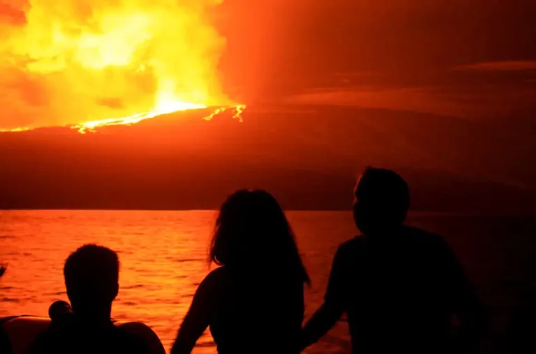 To Witness Incredible Volcanic Explosions Is A Unique Experience!