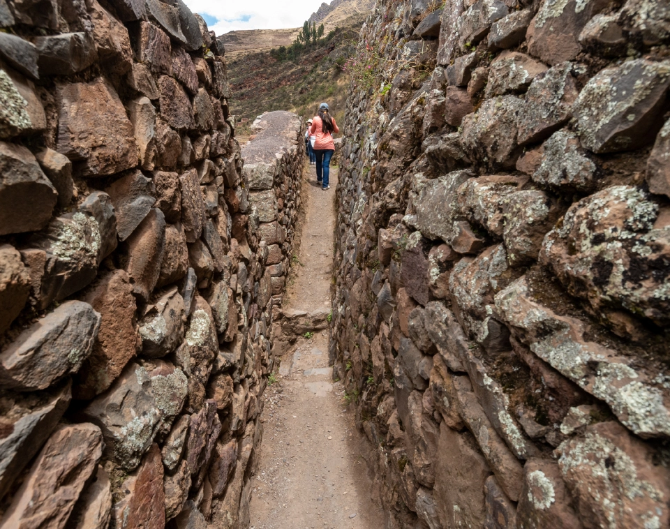 Destino Perú Valle Sagrado Ruinas de Pisac