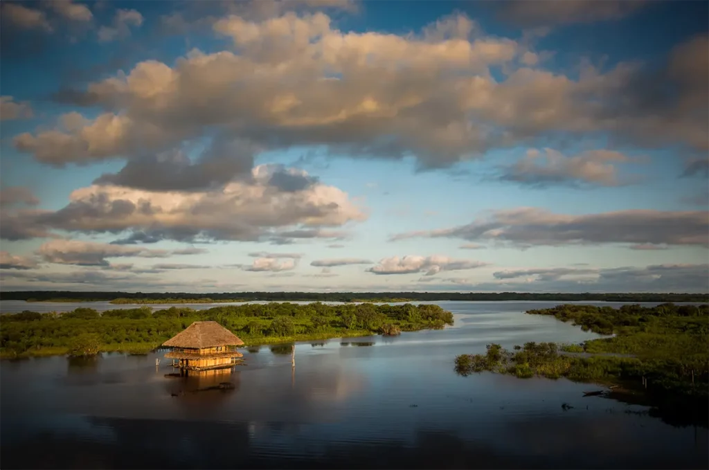 Authentic Amazonian culture reflected in everyday life along Peru’s rivers.