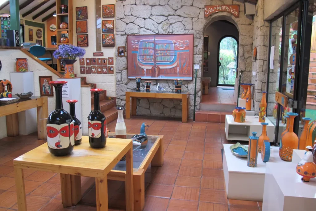Ceramic pieces at the De Vega workshop in Cuenca