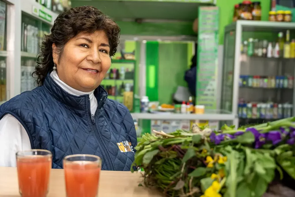 Herbal drink being served at Agua de la Vida in San Roque, Quito