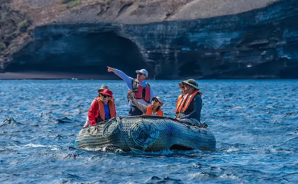 Santiago Bucanero Galapagos, Panga ride